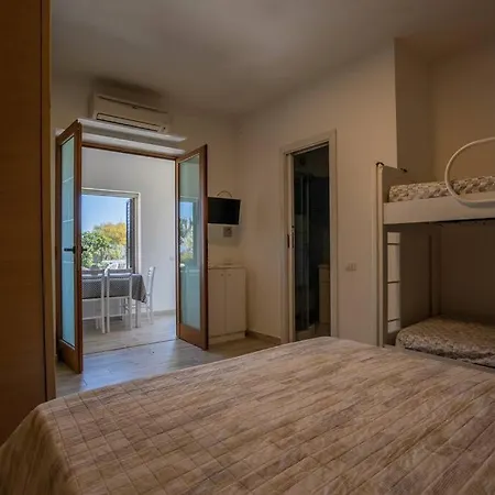 Apartment Bungalow 1253 A 50mt Dalla Spiaggia